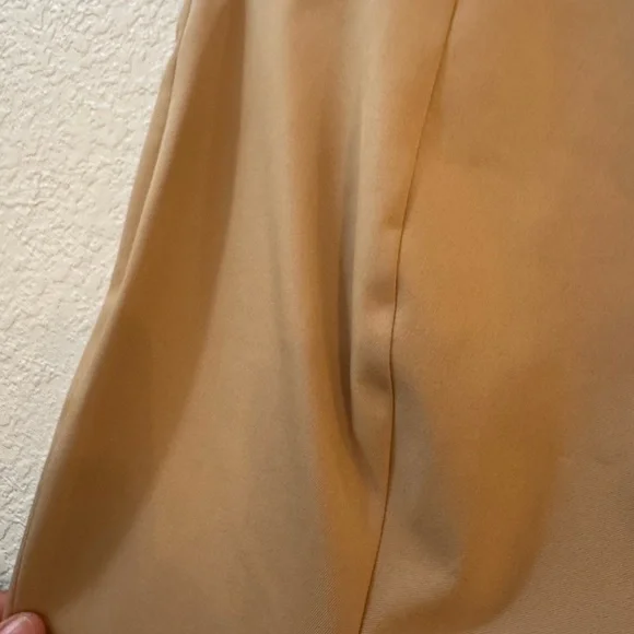 The Row Cosso Pant in Amber Beige - Picture 11 of 16